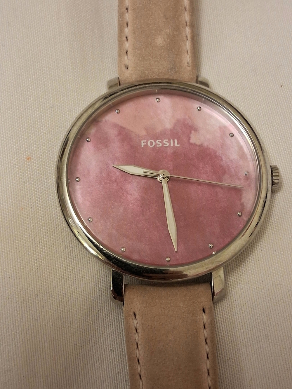 FOSSIL PINK MARBLE DIAL WOMEN'S  WATCH WITH BEIGE SUEDE LEATHER STRAP
